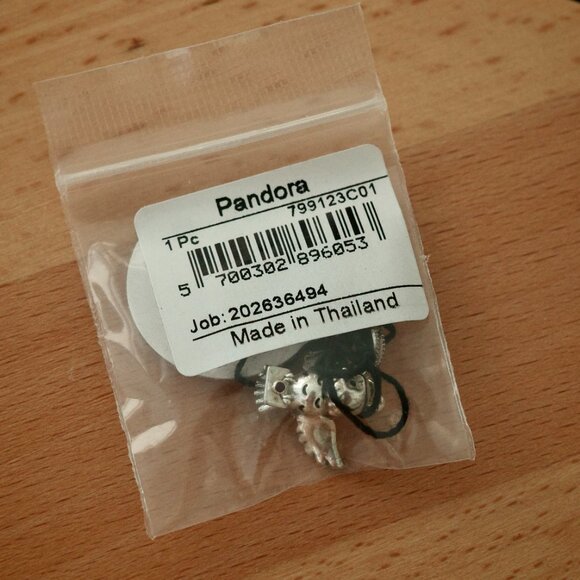 Pandora Harry Potter, Hedwig Owl Dangle Charm, S925 Sterling Silver, Sealed NWT - Picture 3 of 7